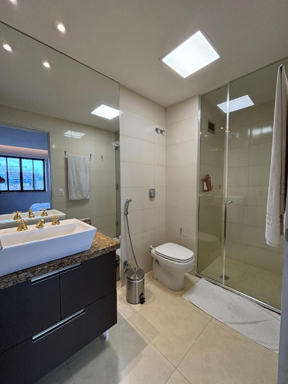 Apart Hotel Moderno Em Joinville Eksteriør bilde
